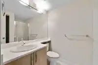 216 13555 GATEWAY DRIVE - thumbnail 16