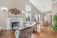 5737 169A STREET - thumbnail 6