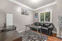 5737 169A STREET - thumbnail 9