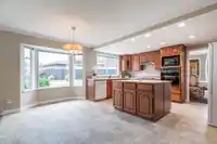 8841 158 STREET - thumbnail 2
