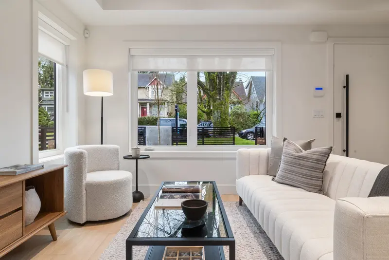 2 2541 GRANT STREET - photo 1 of 25