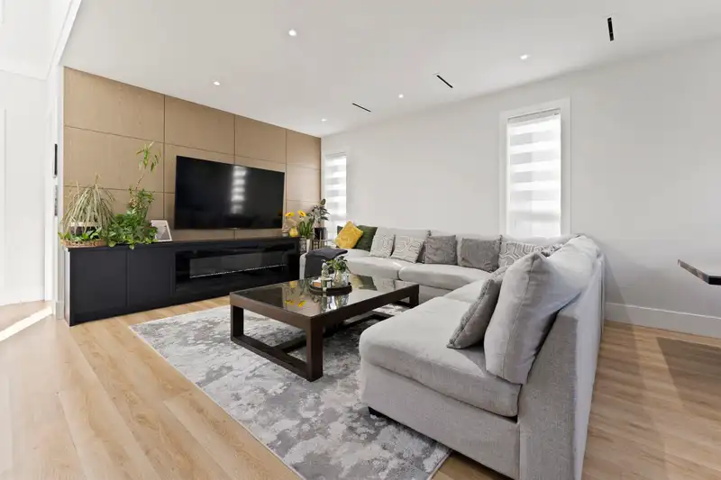 10108 MARY DRIVE - photo 4 of 31