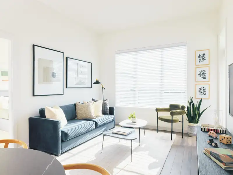 330 13668 79 AVENUE - photo 3 of 5