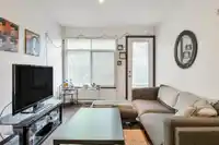 210 10499 UNIVERSITY DRIVE - thumbnail 5