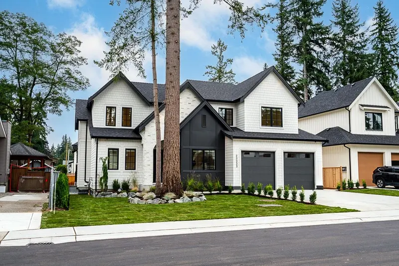 20333 41A AVENUE - photo 2 of 25