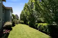 205 5909 177B STREET - thumbnail 20