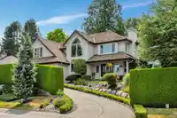 9267 164 STREET - thumbnail 1