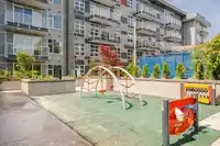 509 10838 WHALLEY BOULEVARD - thumbnail 38