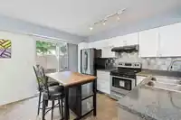 97 8775 161 STREET - thumbnail 10
