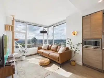 2603 13615 FRASER HIGHWAY