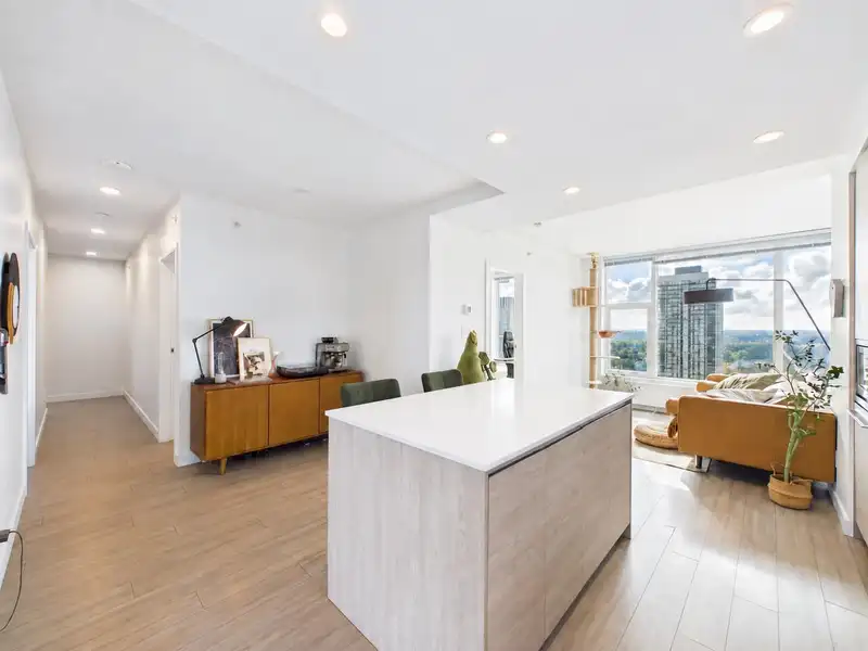 2603 13615 FRASER HIGHWAY - photo 3 of 26