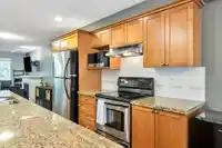 34 6555 192A STREET - thumbnail 14