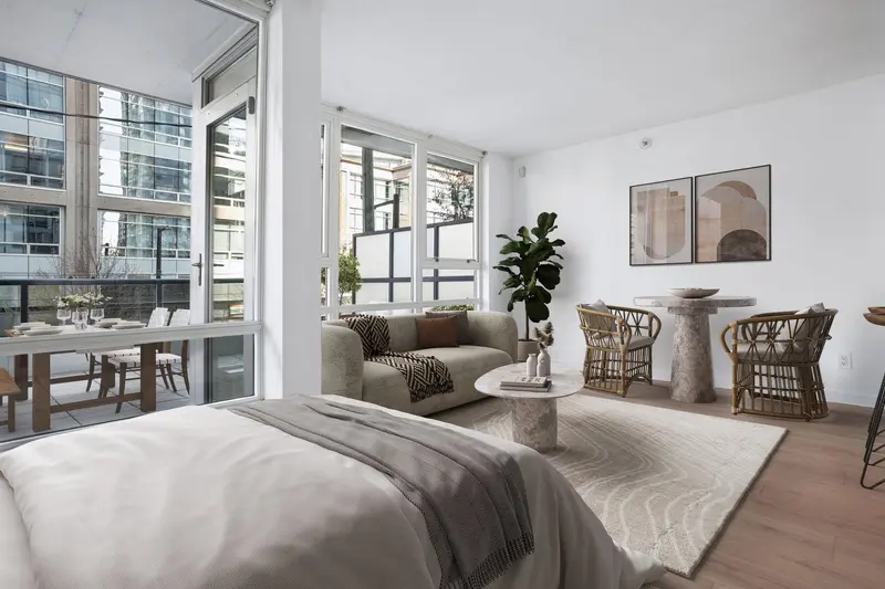 306 928 BEATTY STREET - photo 2 of 25