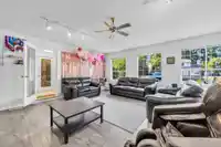 15447 92A AVENUE - thumbnail 4