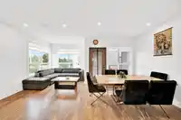 11 7177 194A STREET - thumbnail 3