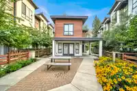 11 7177 194A STREET - thumbnail 6