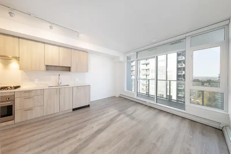 2112 13350 CENTRAL AVENUE - photo 2 of 27