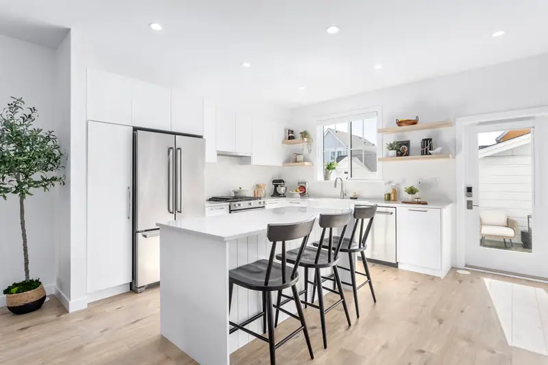 3 6366 DAIRY AVENUE - photo 1 of 9