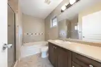 26 6238 192 STREET - thumbnail 19