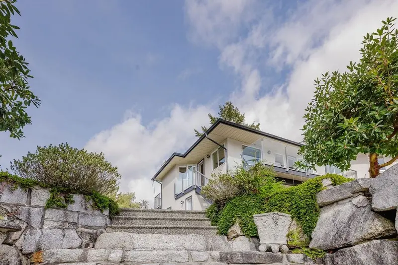 5620 MINTIE ROAD - photo 1 of 25