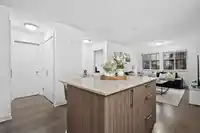 215 8733 160 STREET - thumbnail 5
