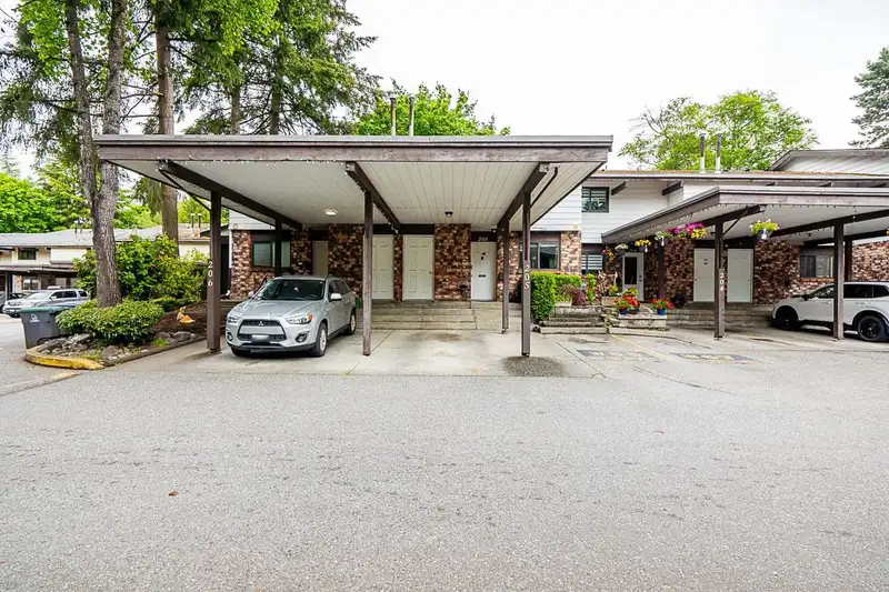 205 13893 74 AVENUE - photo 3 of 40