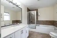 7020 195A STREET - thumbnail 23