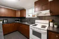 7020 195A STREET - thumbnail 32