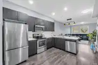 29 14555 68 AVENUE - thumbnail 4