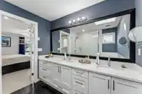 5933 137A STREET - thumbnail 18