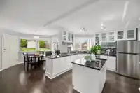 9427 161 STREET - thumbnail 13