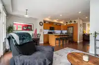 57 18199 70 AVENUE - thumbnail 12