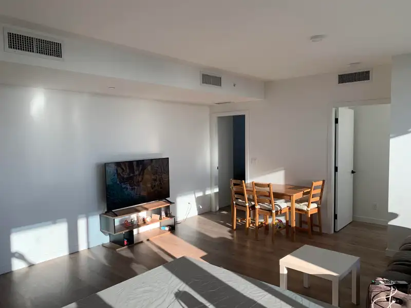 2910 10448 UNIVERSITY DRIVE - photo 3 of 15
