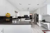 18935 57 AVENUE - thumbnail 8