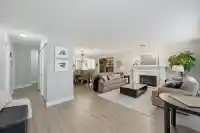 5632 E SUNRISE CRESCENT - thumbnail 2