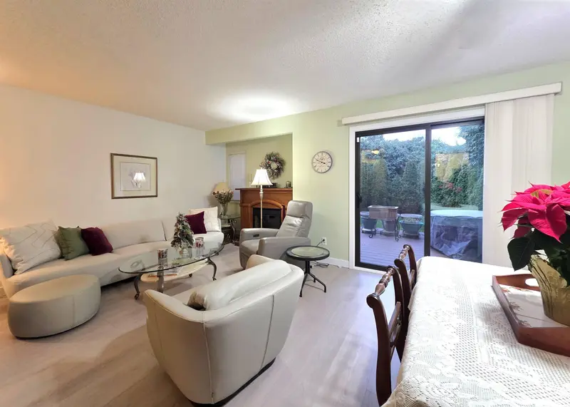 20 9955 140 STREET - photo 4 of 23