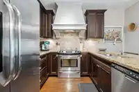 202 19530 65 AVENUE - thumbnail 4