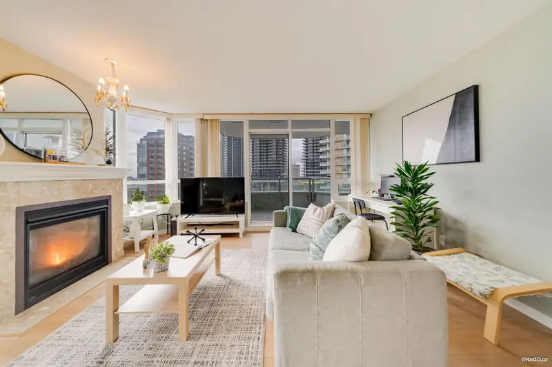 1320 4825 HAZEL STREET - photo 3 of 25