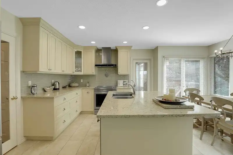 8375 148B STREET - photo 2 of 40