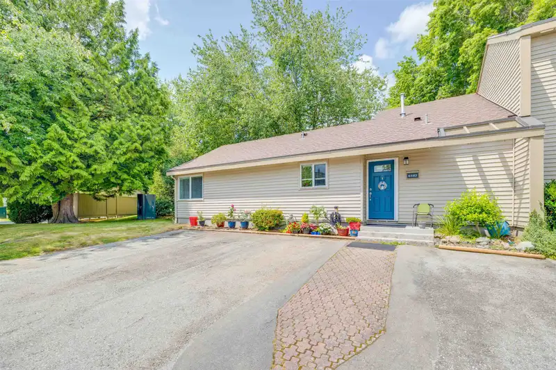 6182 W GREENSIDE DRIVE - photo 2 of 26