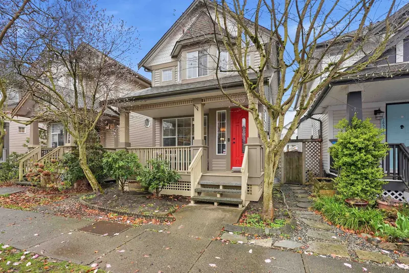 18468 66A AVENUE - photo 1 of 25