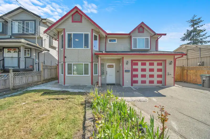 12712 113A AVENUE - photo 1 of 30