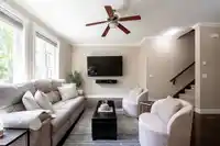 33 15399 GUILDFORD DRIVE - thumbnail 1