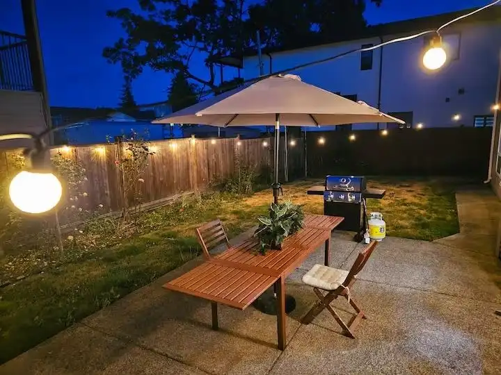 6194 175A STREET - photo 4 of 20