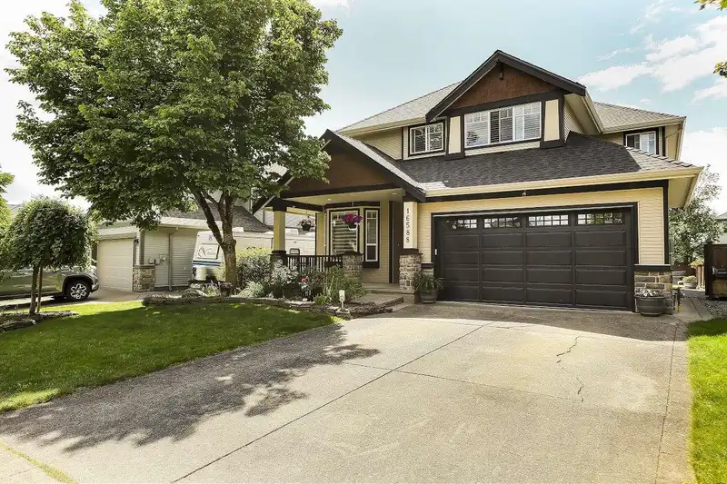 16588 63RD AVENUE - photo 1 of 38