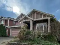 7771 146A STREET - thumbnail 2
