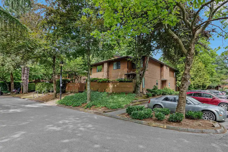 712 10620 150 STREET - photo 1 of 30