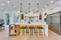 16129 108 AVENUE AVENUE - thumbnail 3