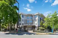 202 13555 GATEWAY DRIVE - thumbnail 2