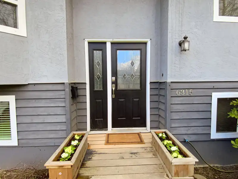 6315 CHARBRAY PLACE - photo 4 of 40